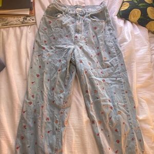 Urban outfitters flowers stitch jeans